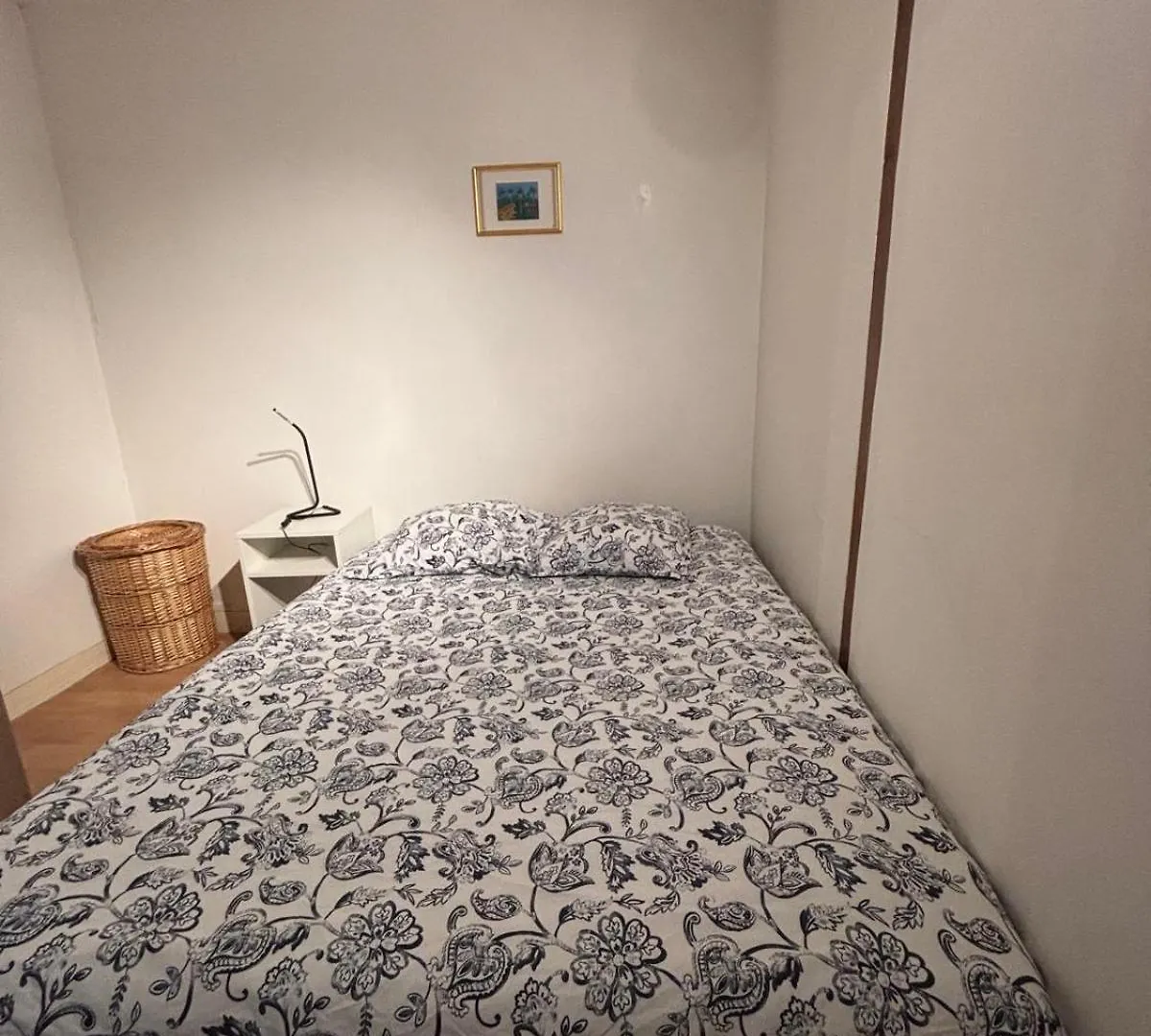 Tour Eiffel Sevre Lecourbe Paris Apartment